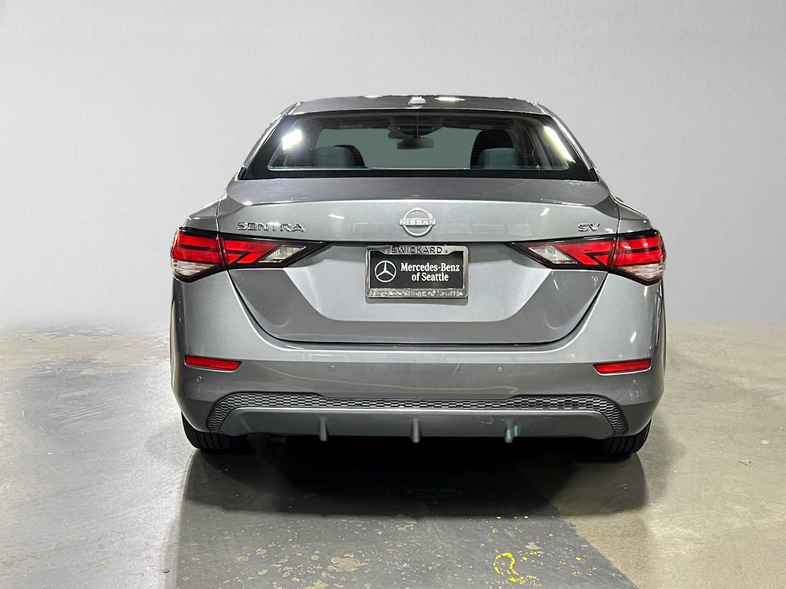 Used 2024 Nissan Sentra SV FWD image 4