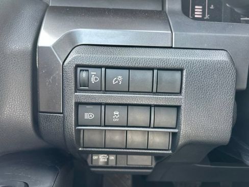 Used 2025 Toyota Tacoma SR5 RWD image 21