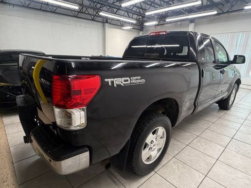 Used 2010 Toyota Tundra 4x4 Double Cab image 9