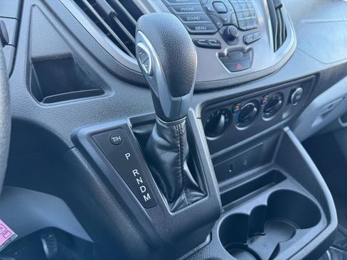 Used 2019 Ford Transit 350 XLT RWD image 18