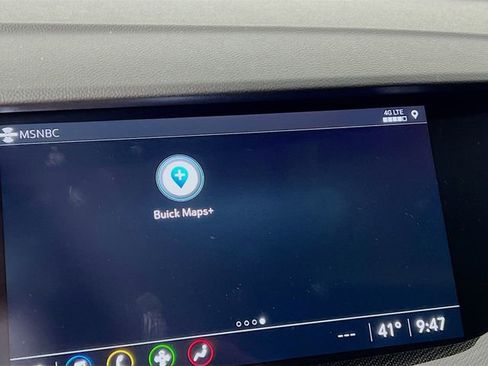 Used 2023 Buick Envision Essence image 12