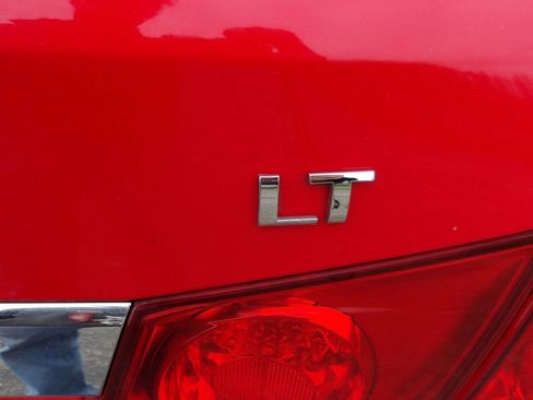 Used 2015 Chevrolet Cruze LT FWD image 33