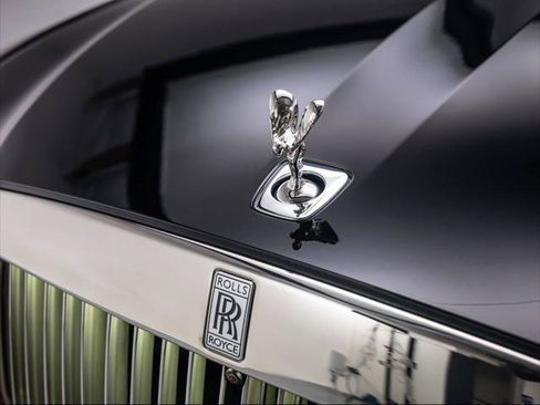 Used 2025 Rolls-Royce Ghost AWD/4WD image 10