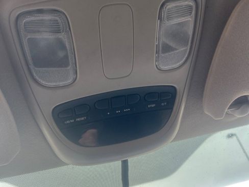 Used 2005 Dodge Ram 2500 Truck SLT AWD/4WD image 23