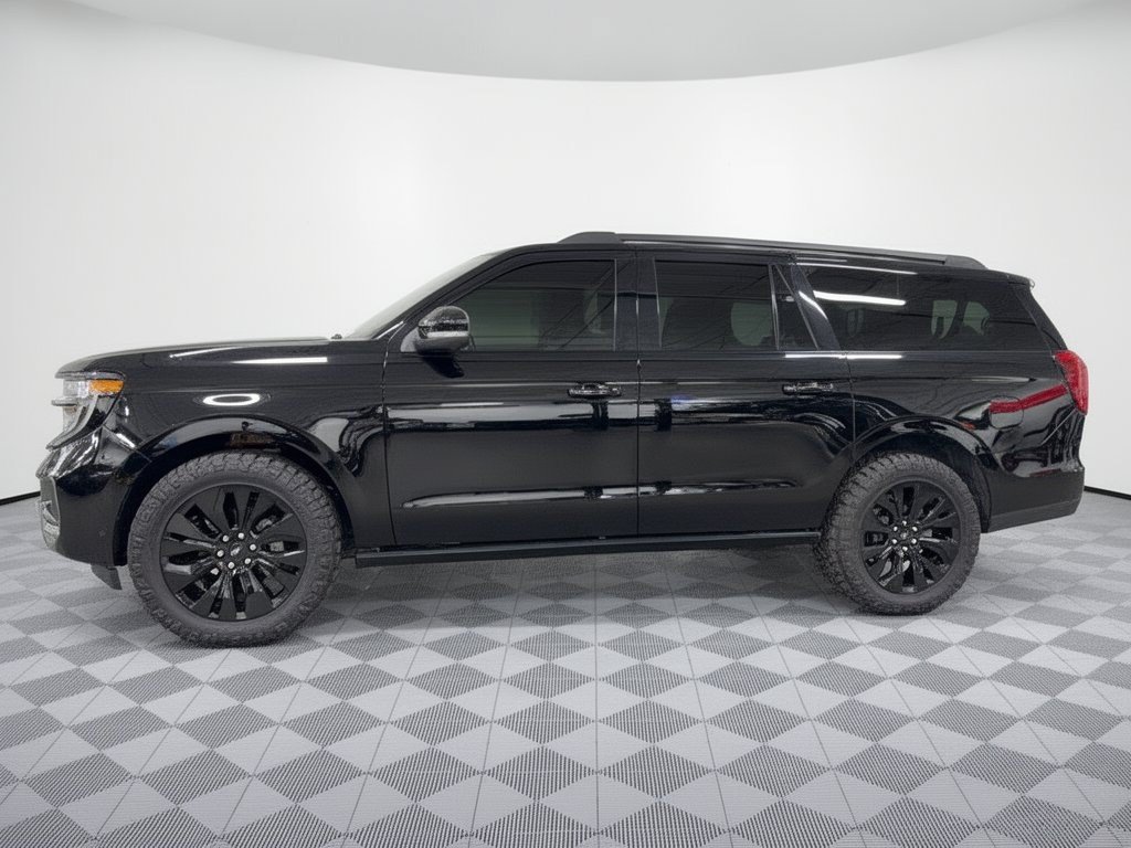 Used 2025 Ford Expedition Max Platinum w/ Stealth Appearance Package AWD/4WD image 2