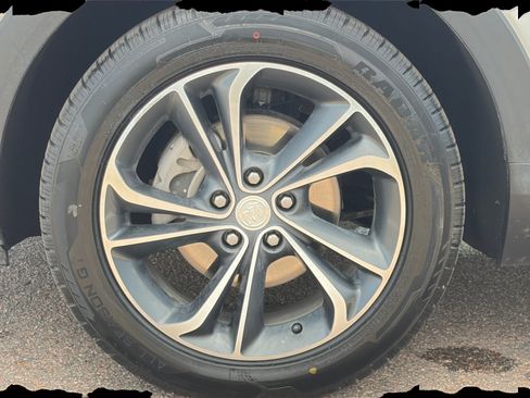 Used 2022 Buick Encore GX Select FWD image 11