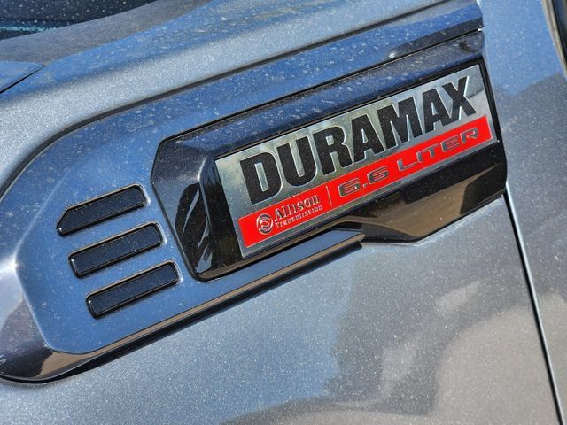 Used 2024 GMC Sierra 2500 AT4 w/ AT4 Premium Plus Package AWD/4WD image 12