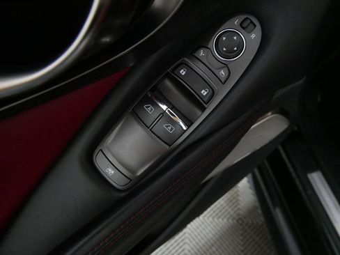 Used 2022 INFINITI Q60 Red Sport 400 image 17