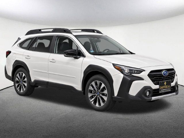 Used 2025 Subaru Outback Limited AWD/4WD image 2