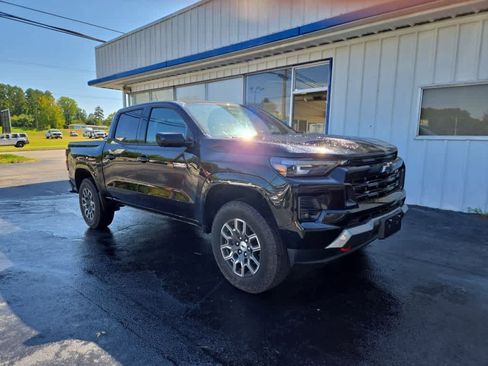 New 2025 Chevrolet Colorado Z71 w/ Technology Package image 1