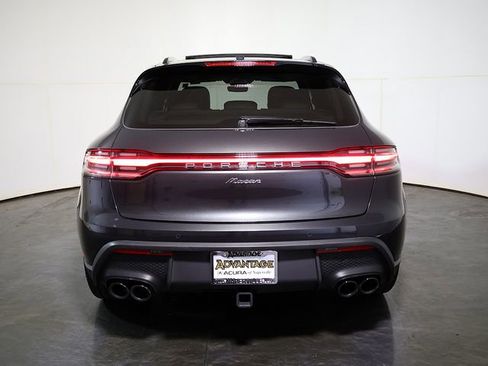 Used 2024 Porsche Macan AWD/4WD image 9