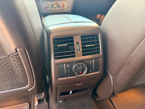 Used 2017 Mercedes-Benz GLS 450 4MATIC image 15
