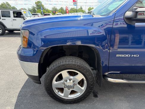Used 2013 GMC Sierra 2500 SLE w/ Convenience Package AWD/4WD image 11