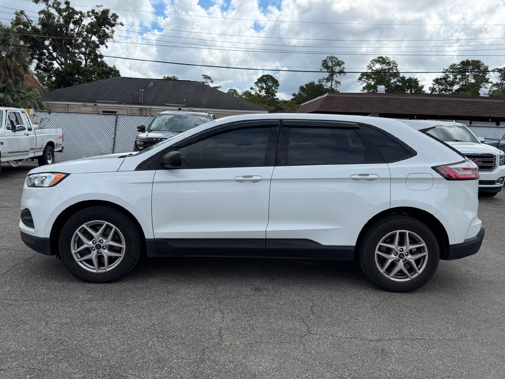 Used 2021 Ford Edge SE AWD/4WD image 2