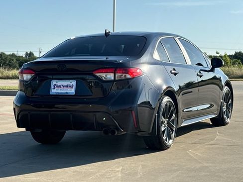 Used 2025 Toyota Corolla SE FWD image 7
