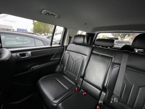 Used 2025 Hyundai Santa Fe SEL image 44