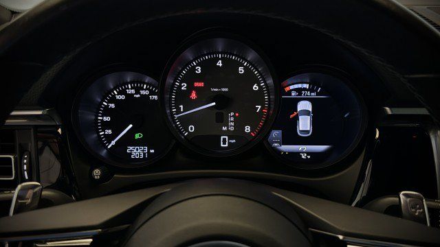 Used 2023 Porsche Macan S AWD/4WD image 15