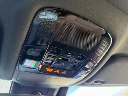 Used 2023 Lexus RX 350h image 36