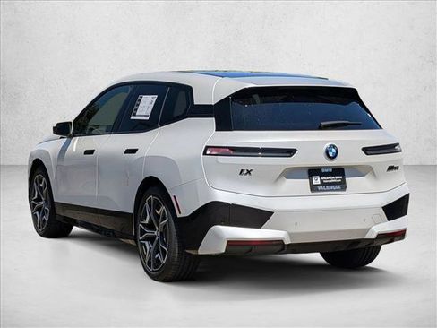 Used 2024 BMW iX M60 image 8