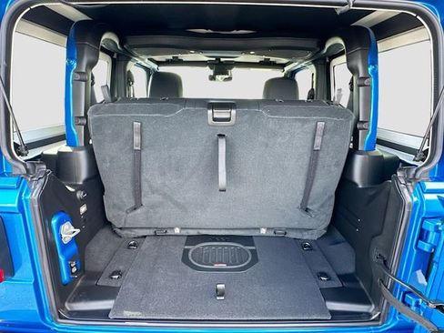 New 2025 Jeep Wrangler Rubicon image 5