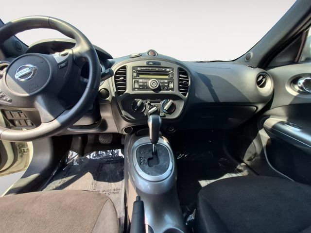 Used 2011 Nissan Juke S AWD/4WD image 10