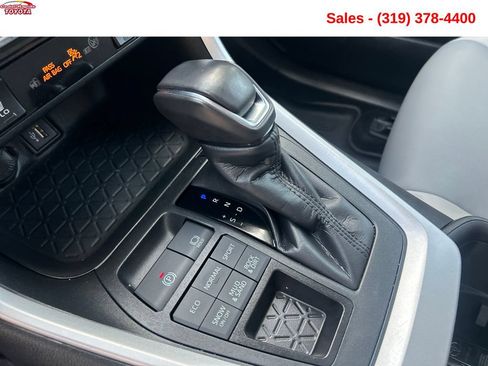Used 2023 Toyota RAV4 XLE Premium AWD/4WD image 23