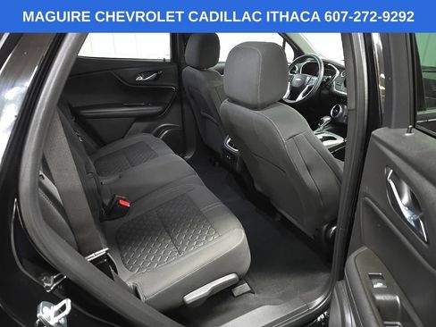 Used 2020 Chevrolet Blazer LT AWD/4WD image 17