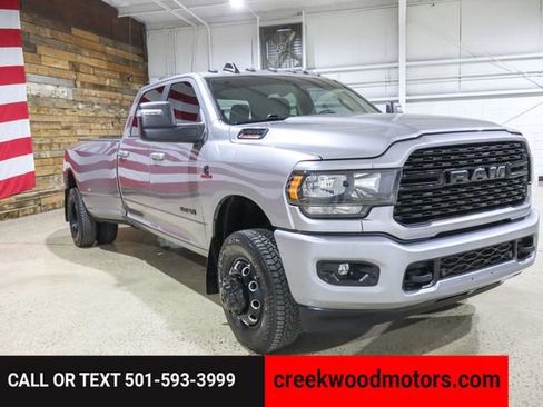 Used 2023 RAM 3500 Big Horn w/ Night Edition image 32