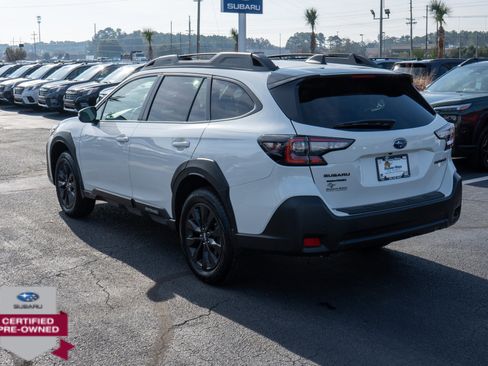 Certified 2025 Subaru Outback Onyx Edition w/ Popular Package #2 image 5