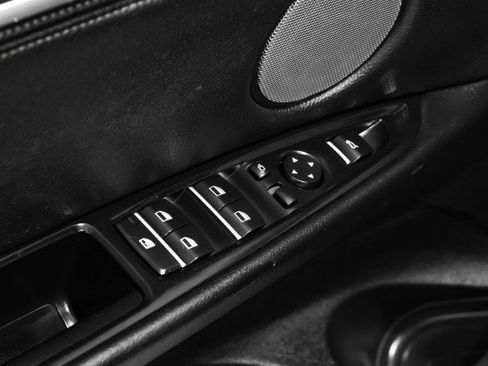 Used 2018 BMW X5 xDrive50i w/ Premium Package image 40