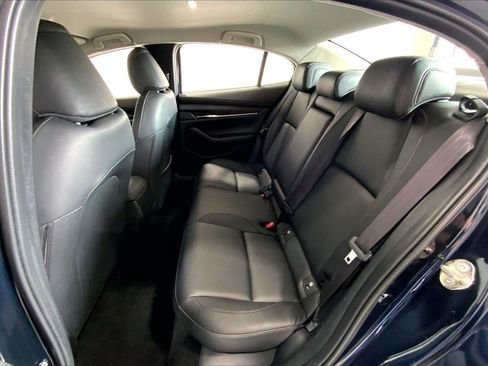 Used 2019 MAZDA MAZDA3 AWD Sedan w/ Preferred Package image 19