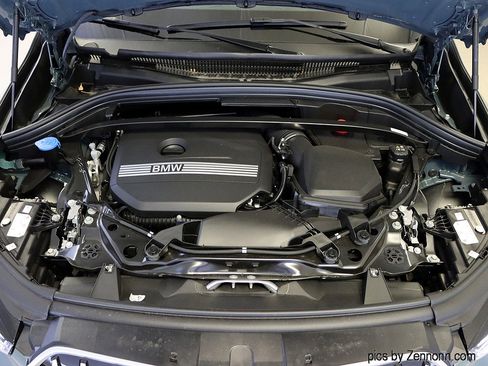 Used 2025 BMW X1 xDrive28i w/ Technology Package image 37