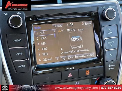 Used 2016 Toyota Camry XLE FWD image 30
