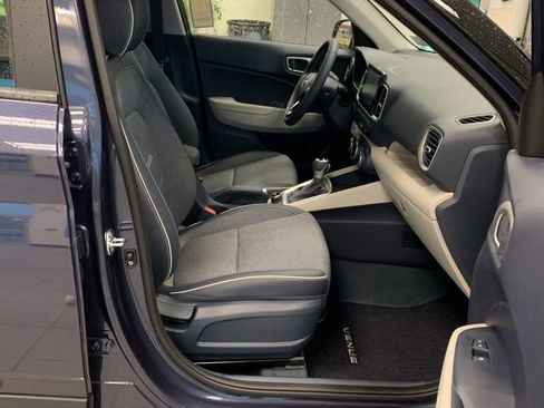 New 2026 Hyundai Venue SEL FWD image 21