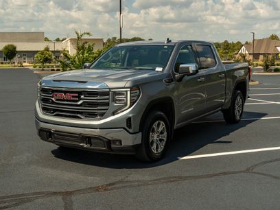 Used 2025 GMC Sierra 1500 SLT