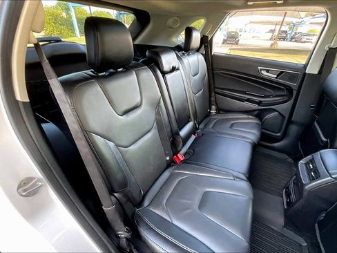 Used 2017 Ford Edge Titanium w/ Equipment Group 302A image 19