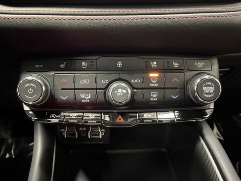 Used 2024 Dodge Durango GT image 20