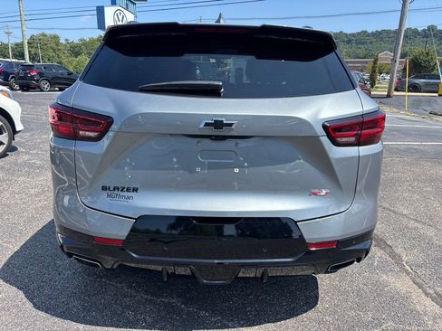 Used 2024 Chevrolet Blazer RS w/ Driver Confidence II Package FWD image 6