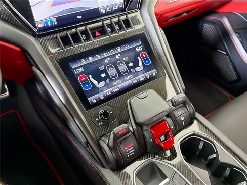 Used 2023 Lamborghini Urus S image 21