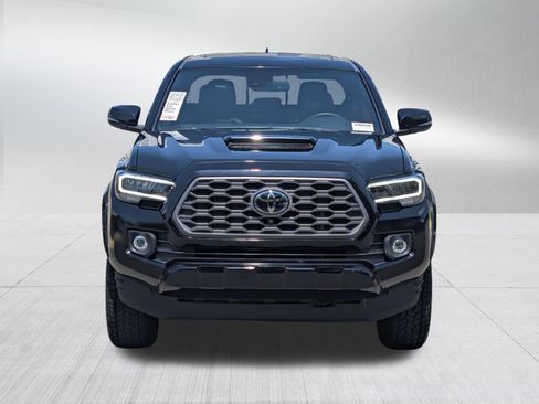 Certified 2022 Toyota Tacoma TRD Sport w/ TRD Premium Sport Package AWD/4WD image 2