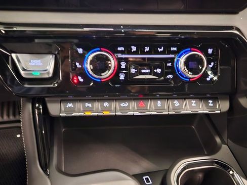 New 2026 GMC Sierra 1500 AT4X image 19