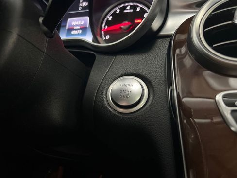Used 2015 Mercedes-Benz C 300 4MATIC Sedan image 79