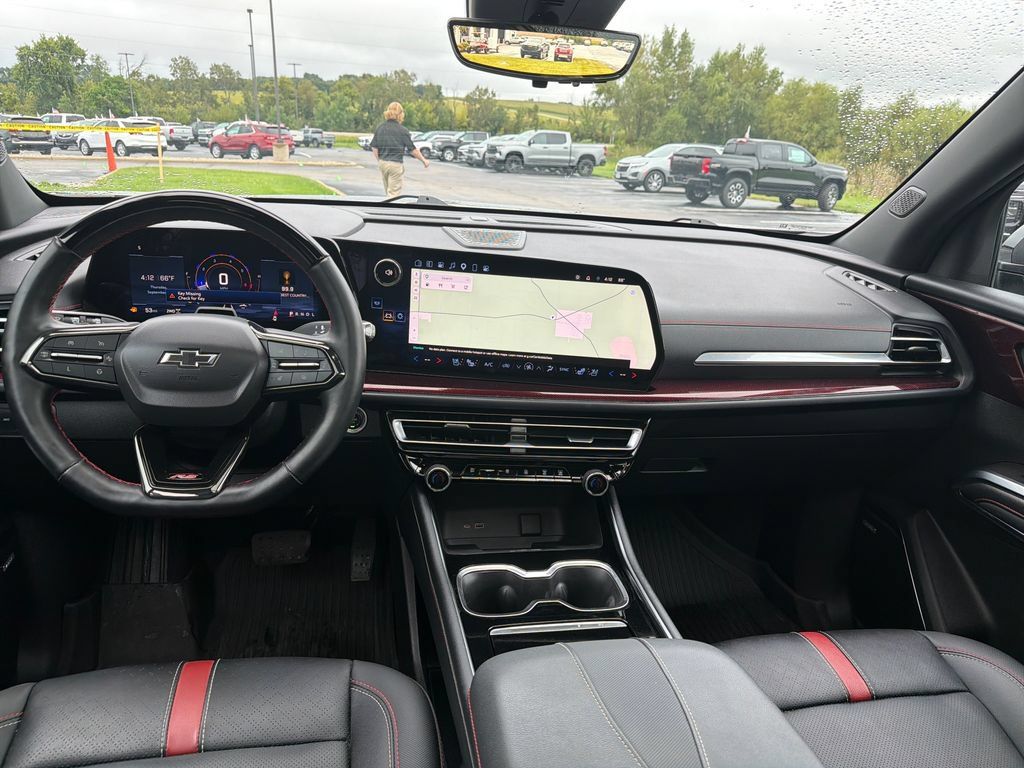 Certified 2024 Chevrolet Traverse RS w/ LPO, Floor Liner Package AWD/4WD image 9