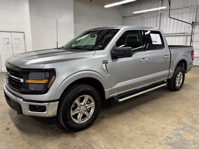 Used 2025 Ford F150 XLT w/ Equipment Group 301A Standard AWD/4WD image 3