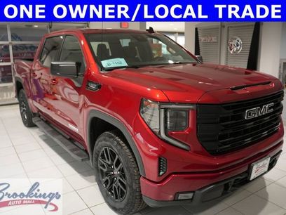 Used 2024 GMC Sierra 1500 Elevation