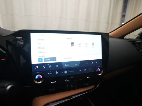 Used 2024 Lexus NX 350 AWD image 6