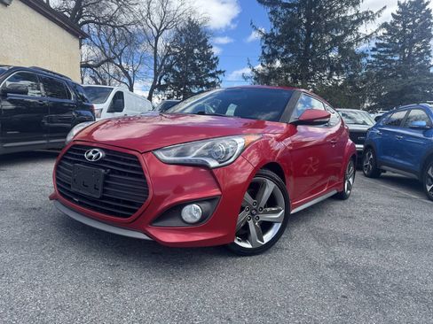 Used 2013 Hyundai Veloster Turbo image 2