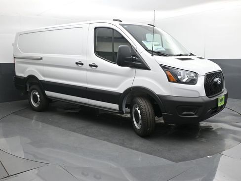 New 2026 Ford Transit 250 Low Roof RWD image 7