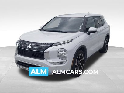 Used 2024 Mitsubishi Outlander SE