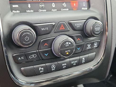 Used 2019 Dodge Durango GT image 16